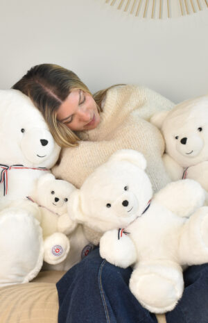 Ours en peluche blanc assis, articulé, fabriqué en Bretagne