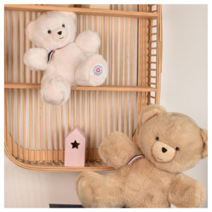 L'ours français - petit ours ivoire 25cm ambiance