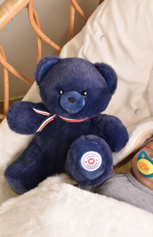 Petit Ours Bleu assis 25 cm – Peluche naissance articulée et douce