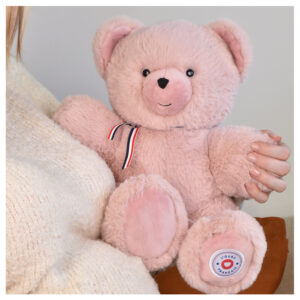 L'ours français - ours rose 35cm ambiance