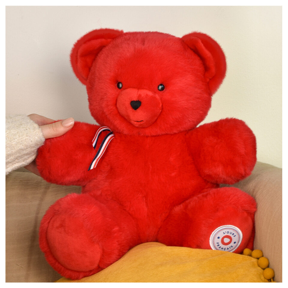L'ours français - ours rouge 35cm ambiance