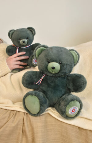 L’ours Maïlou Peluche Verte 35 cm – Articulé Made in France